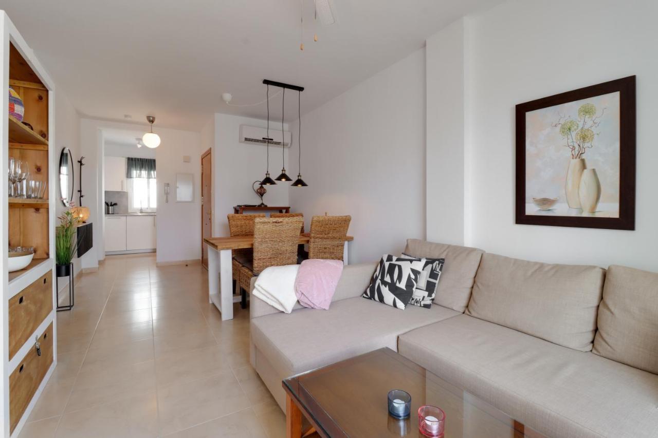 Апартаменты Apt Nerja Chimenea With Ocean View, A/C, & Fiber Экстерьер фото